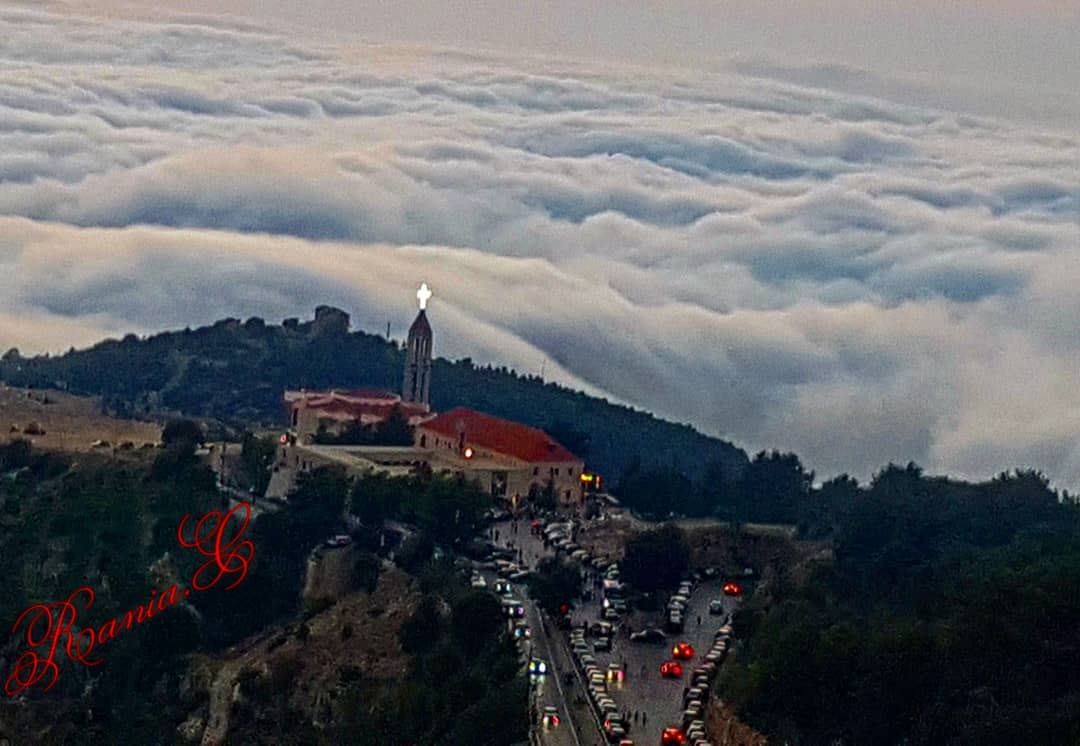  saintcharbel  annaya  clouds  fog  hollyland ... (Annâya, Mont-Liban, Lebanon)