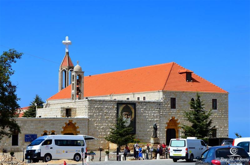  saintcharbel  lebanon ... (Tombeau Saint Charbel - ضريح القديس شربل)