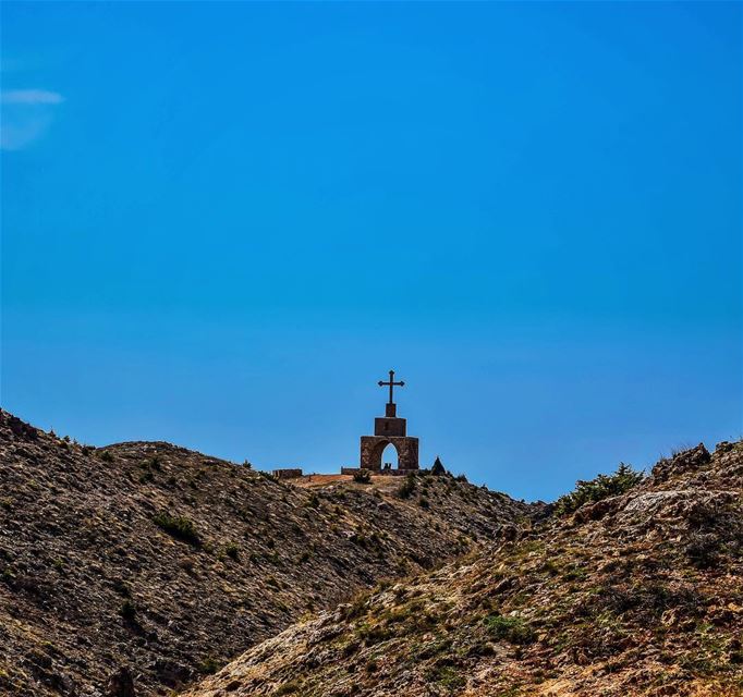  saintjohn  cross  bsharri  bcharre ... (Bsharri, Lebanon)