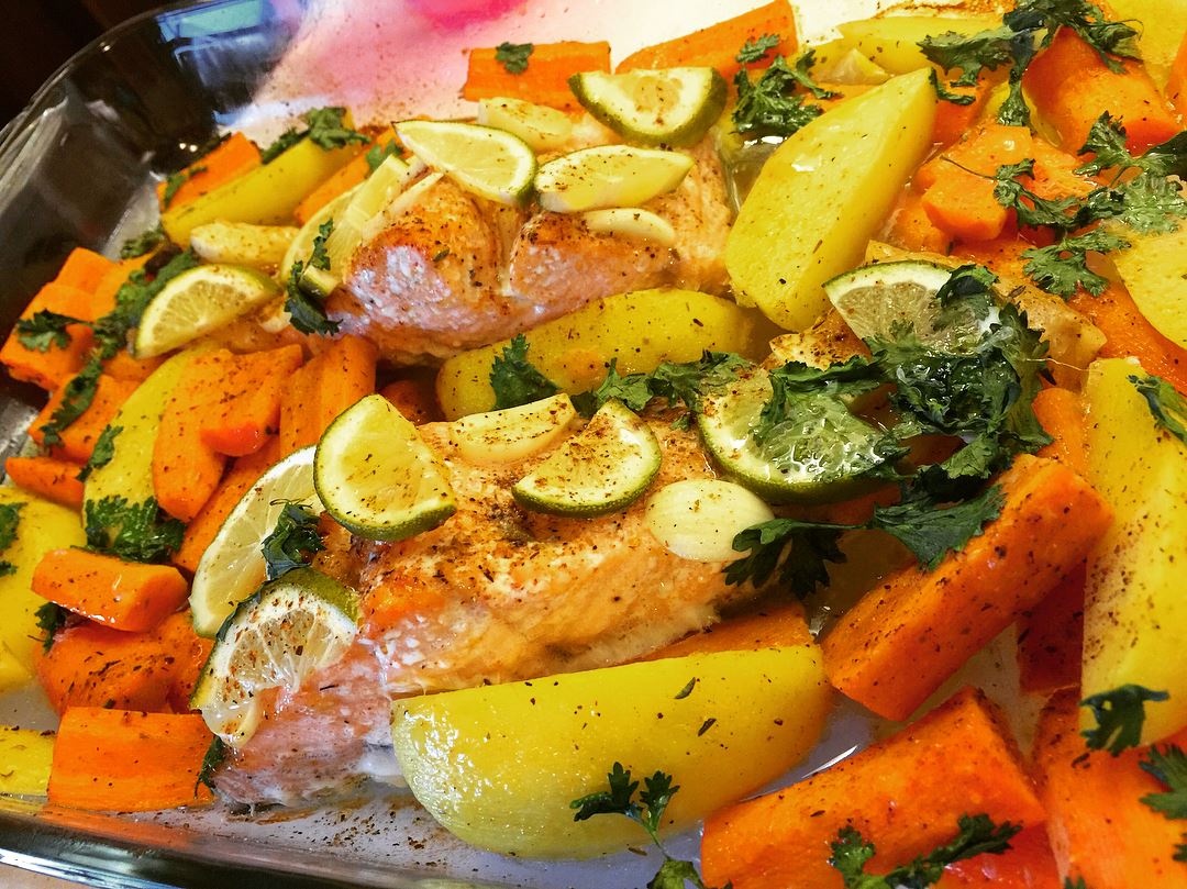  salmon  and  potato  carrots  lemon  lime  garlic  yummy  yummyfood  so ...
