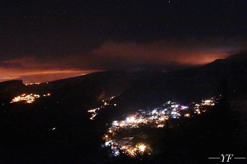 Same Landscape ... Different Perspective  ig_shotz  earth_shotz ... (Douma, Liban-Nord, Lebanon)