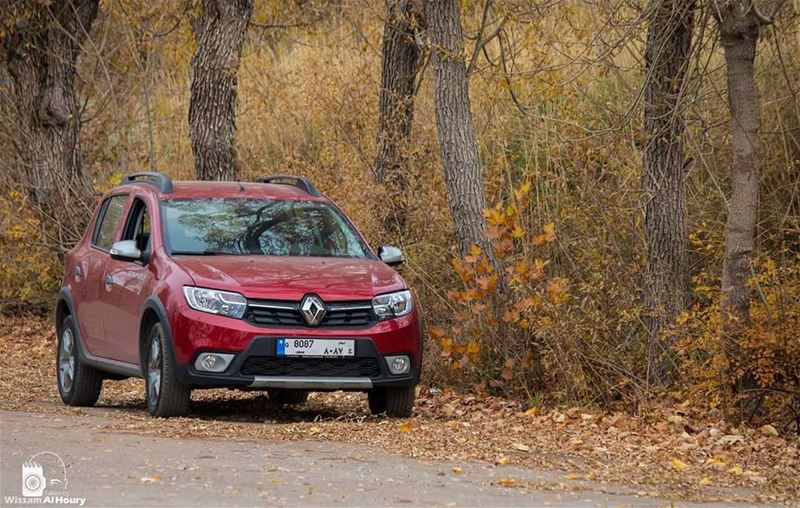  sandero mysandero renault renaultlebanon stepway sanderostepway... (El Laklouk, Mont-Liban, Lebanon)