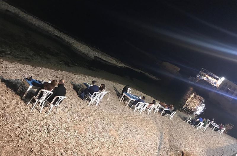 Saturday Night at RAY’s  lebanon  batroun  bahsa  raysbatroun  beach ... (RAY's Batroun)