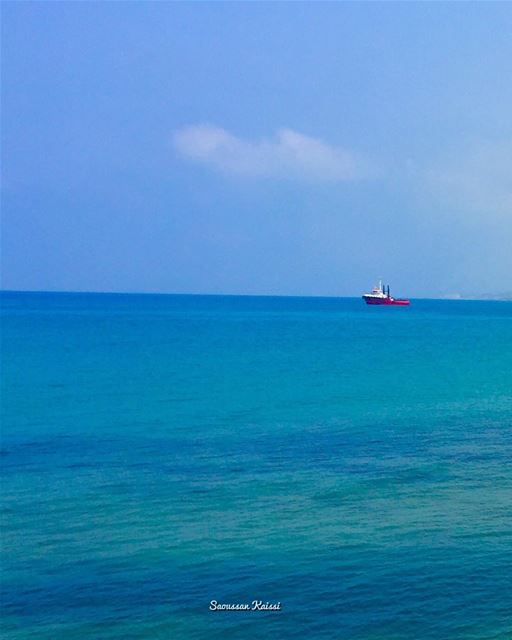  sea  blue  boat  saida ...
