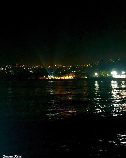 sea  lights night ...
