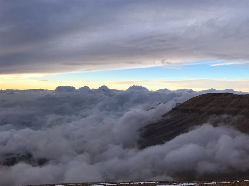 Sea of clouds... lebanon  lebanese  super_lebanon  livelovelebanon ... (Bcharreh, Liban-Nord, Lebanon)