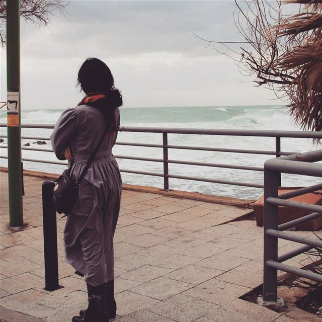  sea tyre lebanon wave wind тир ливан море средиземноеморе среднийвосток (Tyre, Lebanon)