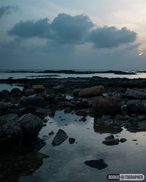 Seaside 🌅.. rookietographer ....... lebanon castlerock citadel... (Tripoli, Lebanon)