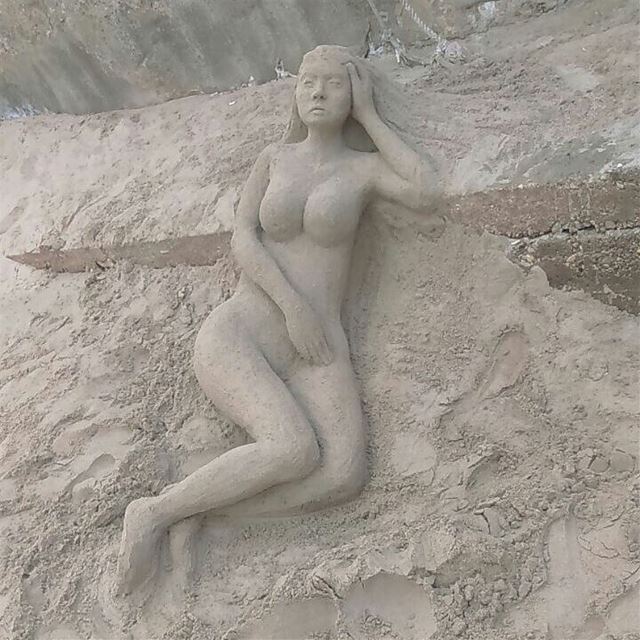 See who's tanning at the heart of Jounieh bay  sandsculpture  lady ...