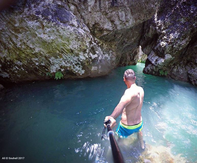  selfie  chouwen  lake  river  summer  cold  water  mountlebanon  cave ... (Chouwen)