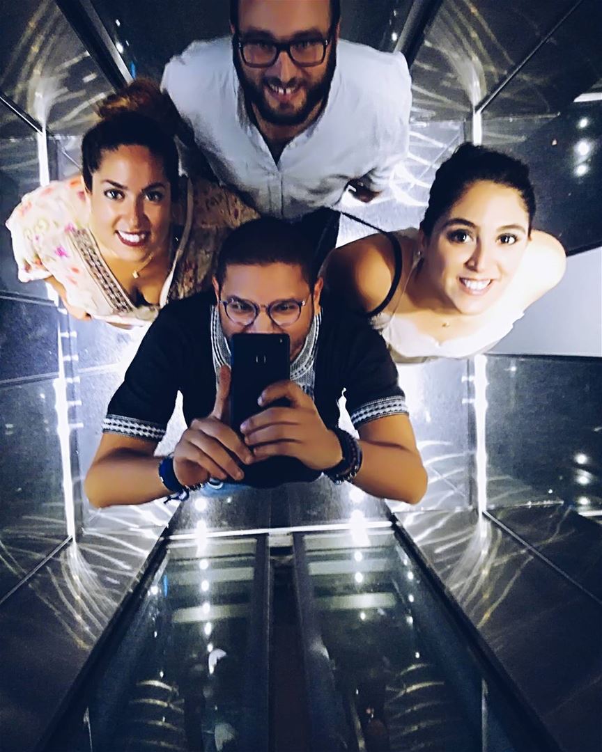  Selfie  Mirror  Elevator  Party  Friday_Night  Cool  Fun  Madness ... (Ôrēent)