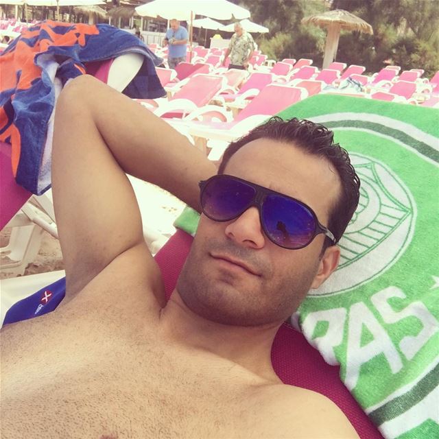 Selfie time 🤳  relax sea beach eddesands  lebanon summer2018  bronze... (Eddésands Hotel & Wellness Resort)
