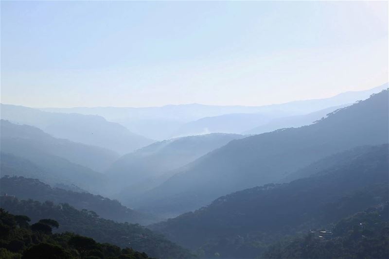 Shades of blue............ livelovebaabdath  livelovelebanon ... (Baabdâte, Mont-Liban, Lebanon)