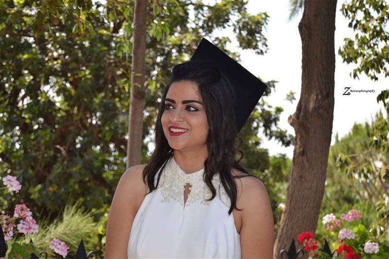 " She turned her Can'Ts Into Cans & Her Dreams into Plans "  teen... (Rmeileh)