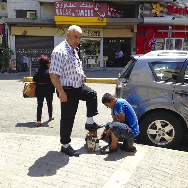 Shoe shine express, Ashrafieh, Beirut city Beirut Lebanon instamood instagood igdaily Instaphoto photooftheday picoftheday igers instadaily streetscene shoe mybeirut mylebanon beirutfootsteps (Beirut Lebanon - Ashrafieh)