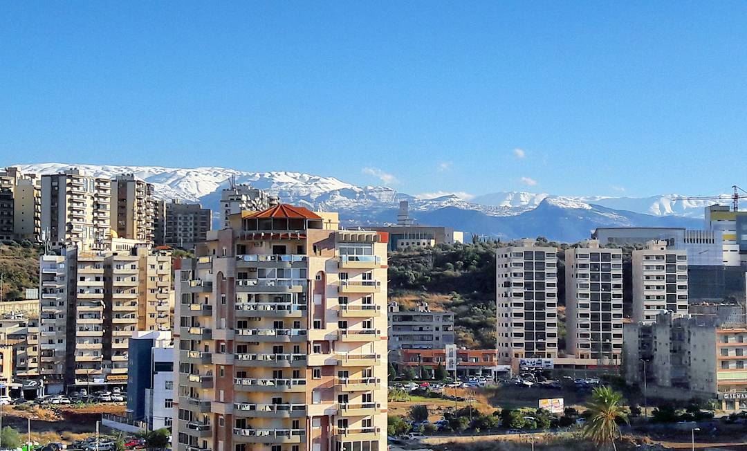 Should drive up to have a closer view of these beautiful white mountains 😍 (Tripoli, Lebanon)