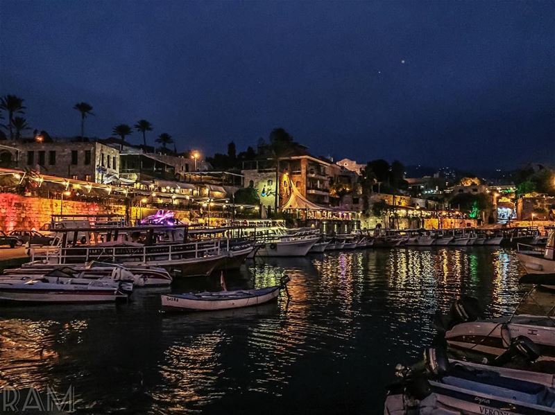 ...si c'était à refaire, je passerais par toi.. si c'était à refaire, tu... (Byblos, Lebanon)