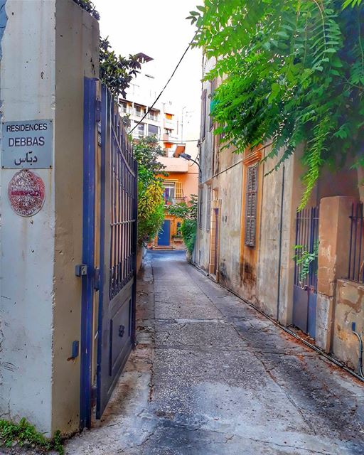 "Si tu viens, par exemple, à quatre heures de l'après-midi, dès trois...