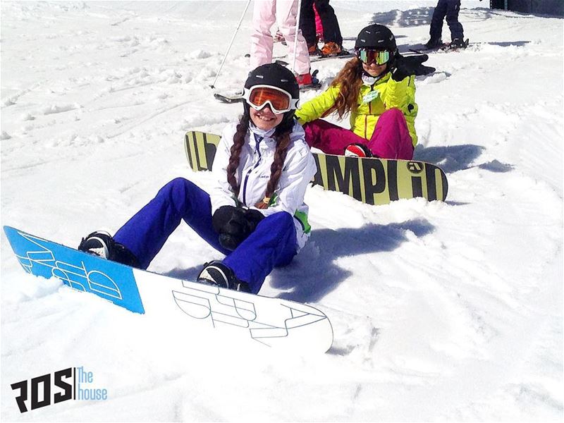 Sister bonding!Naya and Eva enjoying their brand new rentals from ... (Mzaar Kfardebian Ski Resort.)