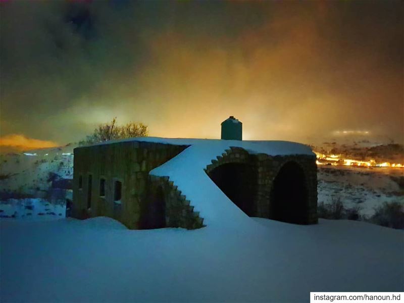  snow  snowshoeing  moon  night  snowshoeingnight  lebanon ... (Lebanon)