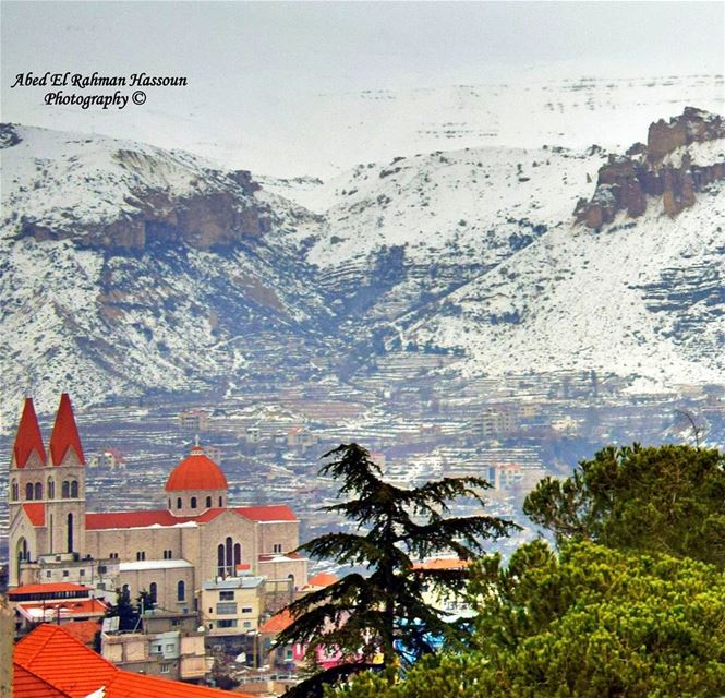 Snowflakes are kisses from heaven ❄❄❄ | Like my photography Facebook page ╰ (Bsharre, Kadisha Valley)