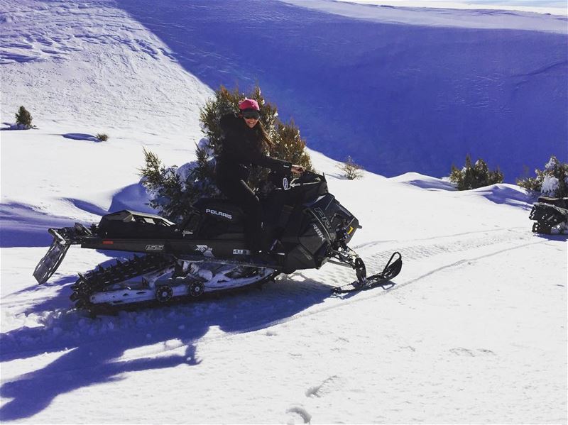 Snowmobile Lessons are still given in the middle of the week ! Girls if...