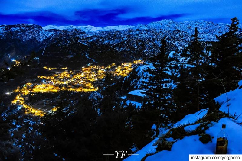 So If You Can't Have a Million Dollars Have Some Drinks and Enjoy the View... (Douma, Liban-Nord, Lebanon)