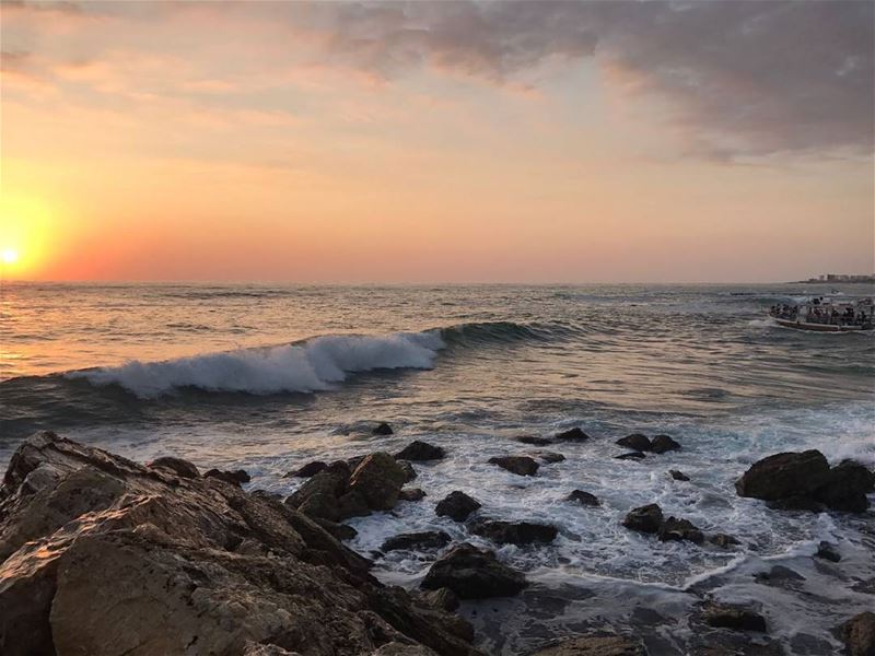 So while taking one of the pics i saw a big wave coming through so i... (Byblos - Jbeil)