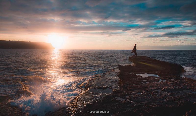 SOLO✨.. livelovelebanon  nightphotography  instagram  seascape  sea  ... (Chekka)