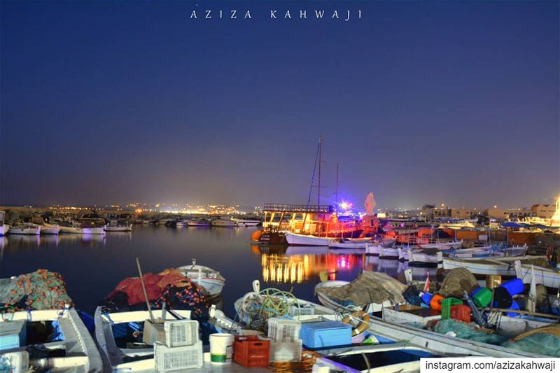 Some beautiful paths can't be discovered without getting... (Tyre Fishermen Port.)