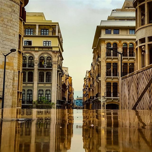 Some Clouds say Goodbye with tears..Others say Hello back with a yellow... (Downtown Beirut)