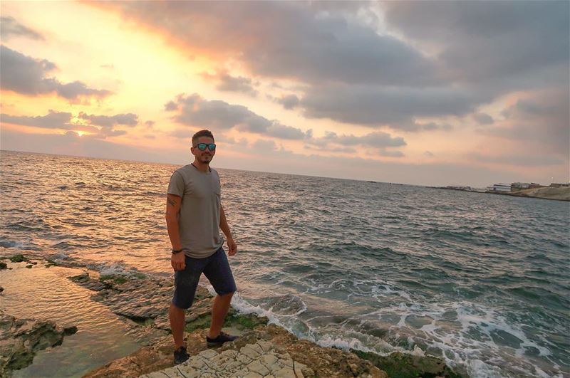 Some spots were more slippery than others, I slipped in with both feet but... (Raouche, Beirut)