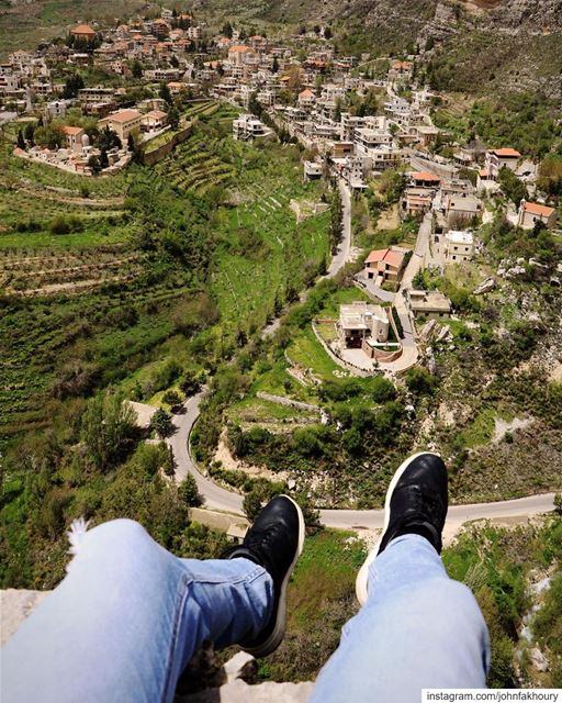 Some villages should be loved by everybody ... (Akoura, Mont-Liban, Lebanon)