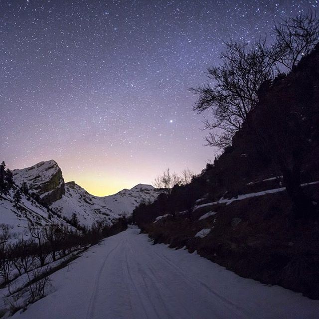 Sometimes i sit  alone under the  stars and  think of the  galaxies inside... (Aïn er Râha)