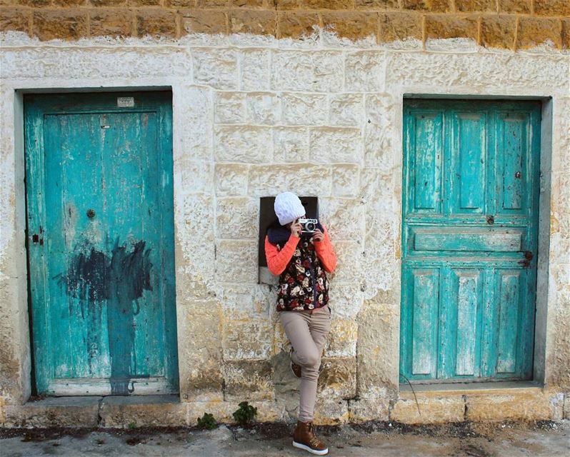 Sometimes you don't have to choose which door to open, it's better to stay... (Beïno, Liban-Nord, Lebanon)