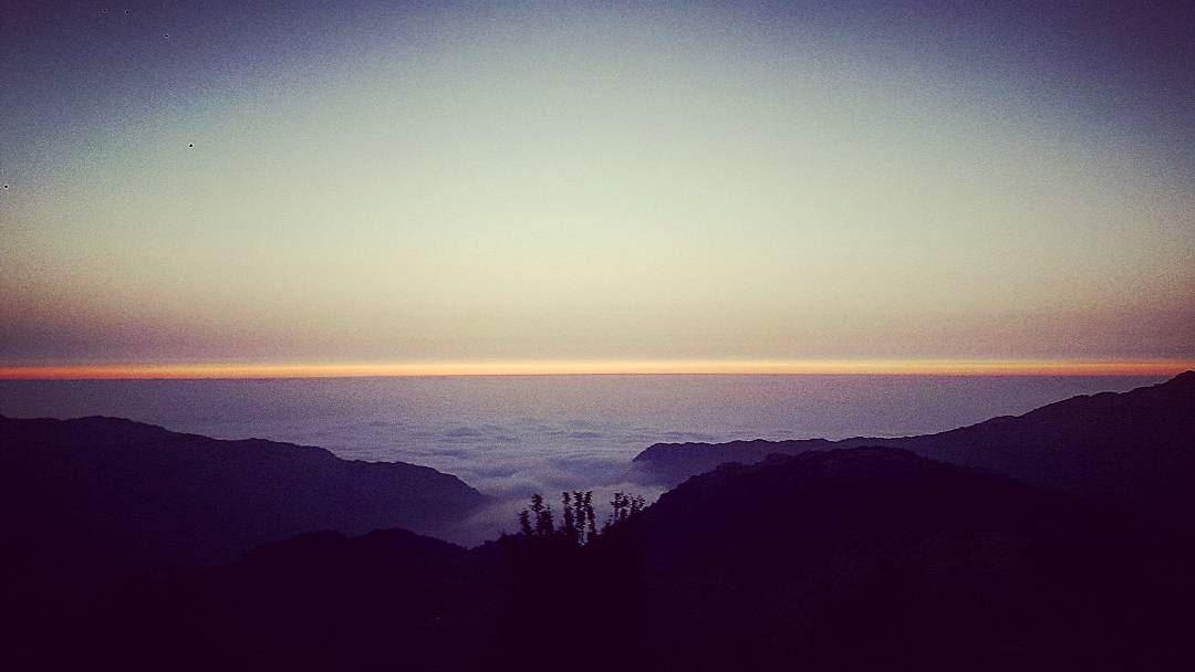 《Somewhere in between》#seaofclouds<BR>