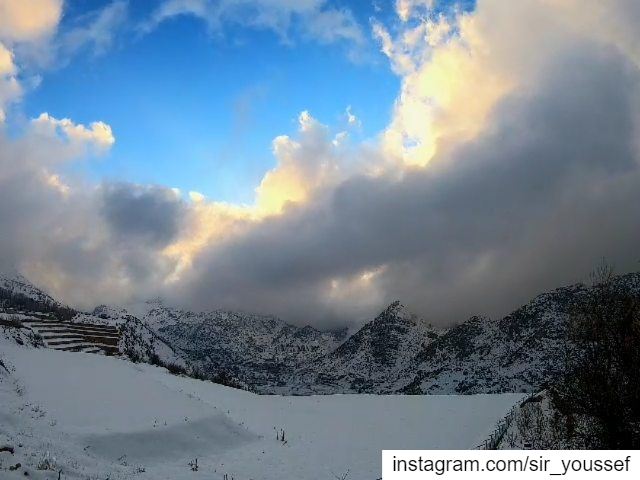 □ Sound On □I leave you with these wise words today: Excellence is an... (El Laqloûq, Mont-Liban, Lebanon)