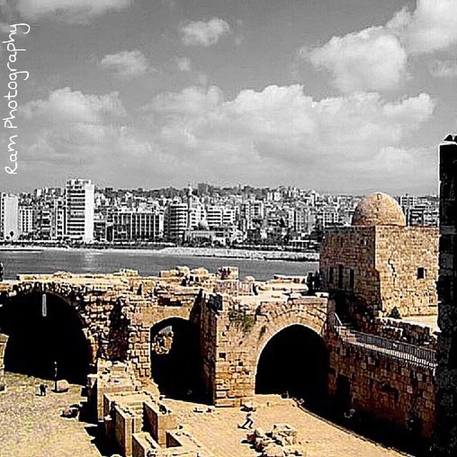  south  lebanon  saida  old   fortress  loves_lebanon  instaamici ...
