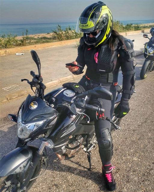 South on 2 wheels! biker  bikerchick  bikerlife  bikersofinstagram ... (Saïda, Al Janub, Lebanon)