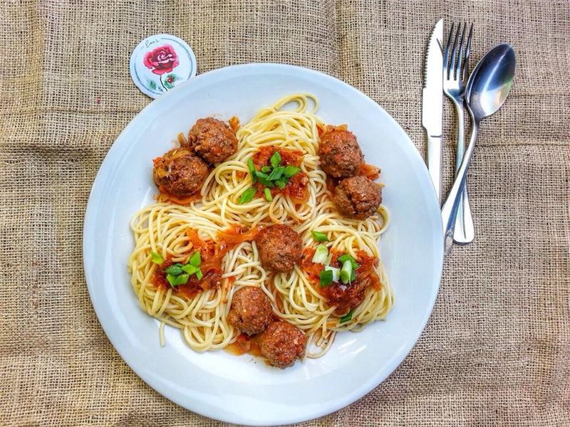Spaghetti With Meatballs and Moujadara with Cabbage or Yoghurt salad for... (Em's cuisine)