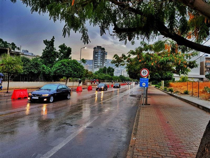  sport  sports  running  rain  zalqa  zalka ... (Ez-Zalqa, Mont-Liban, Lebanon)