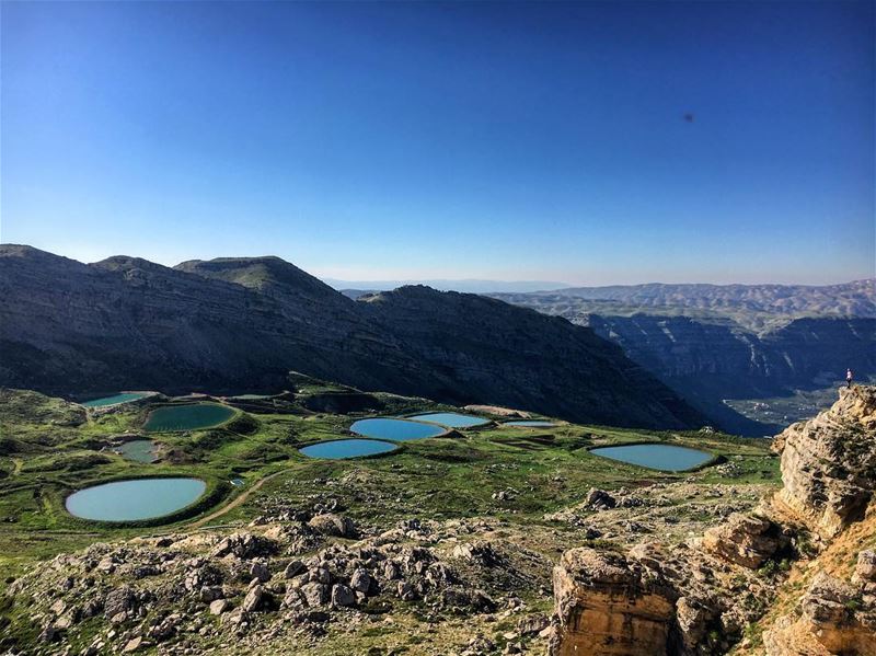 spot the little guy 👀 lebanon  lebanon_hdr  akoura  gopro  photooftheday... (Akoura, Mont-Liban, Lebanon)