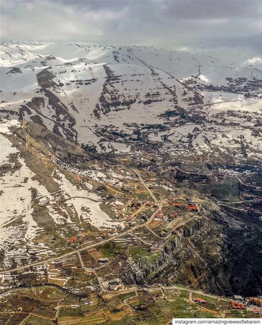 Spring is when you feel like whistling, even with a shoe full of slush.... (Faraya, Mont-Liban, Lebanon)