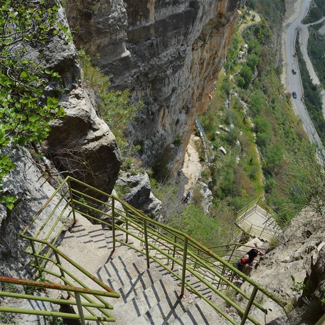 Stairways to heaven🇱🇧❤😍 hiking  adventure  trails  peak  stairs ... (Akoura, Mont-Liban, Lebanon)