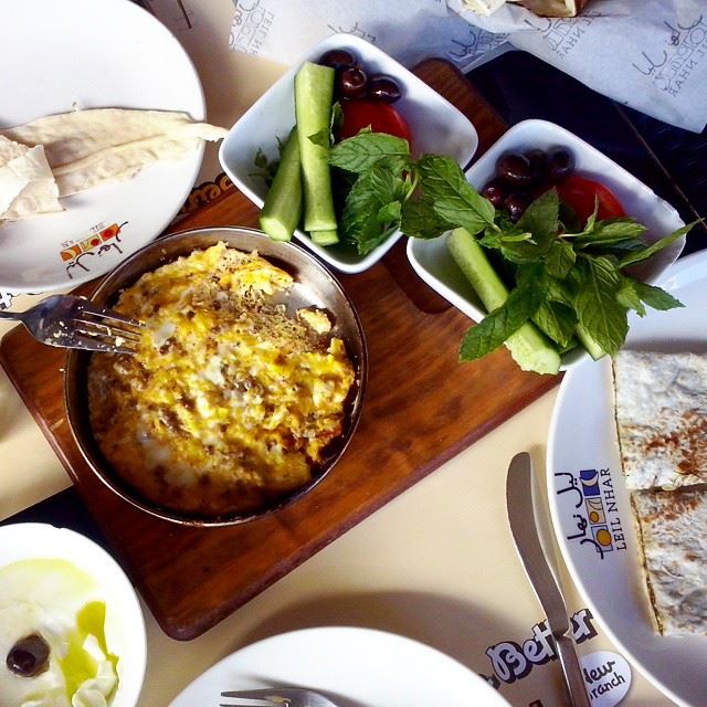 Start your day with a smile and a good breakfast:)  lebanesebreakfast ... (Leil nhar)