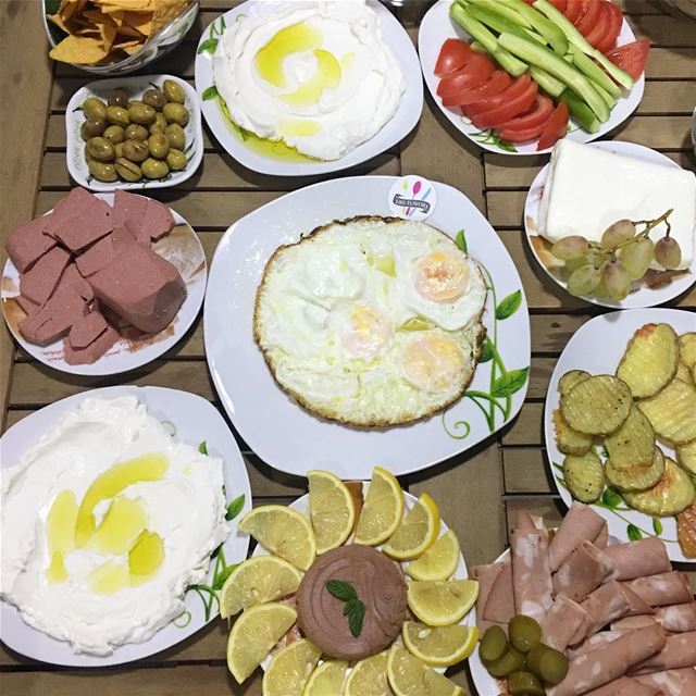 Starting fresh this morning 😍😍  chezmaria  ehden ... 580flavors ... (Ehden, Lebanon)