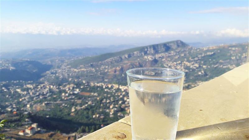 Starting my day with a cup of water, freshly taken from the source: the... (Bkaa Safreïn, Liban-Nord, Lebanon)