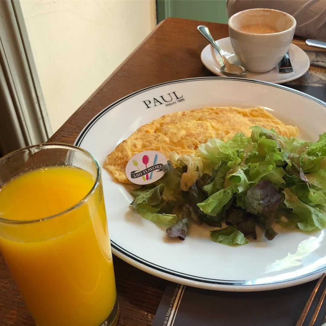 Starting our week with the a tasty Omelette 🍳 😋 @paularabia  ghazir ..... (Ghazir, Mont-Liban, Lebanon)