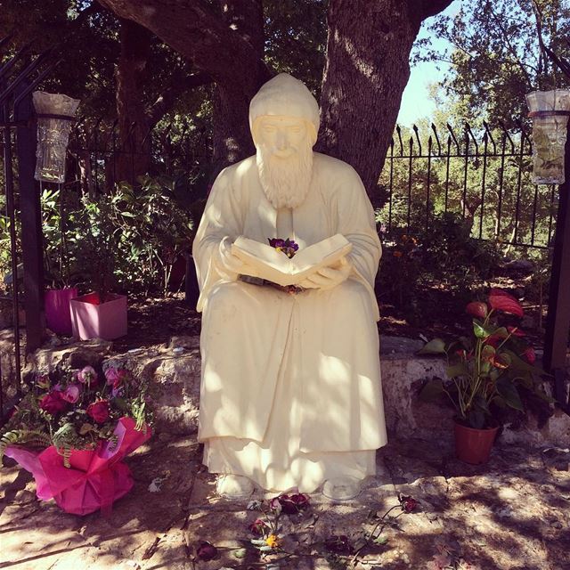 stcharbel  saintcharbel Annâya monast (محبسة مار شربل)