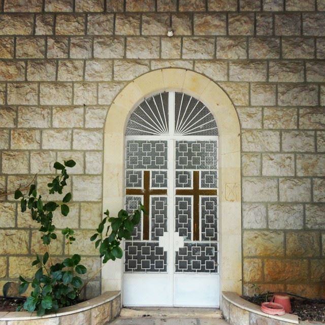 Ste thérèsechurchold stonewalls nostalgie bestmoment bestmemories childhood prayer village ainessindianéreligion